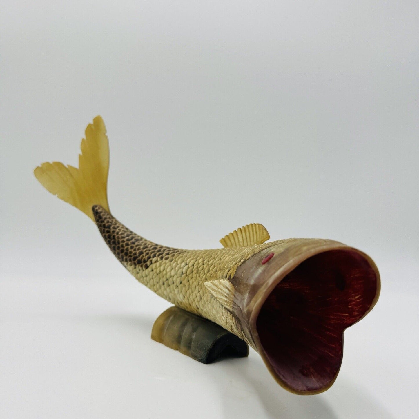 Vintage Carved Cow Horn Fish Sculpture Folk Art Fish Rare 8"x13"