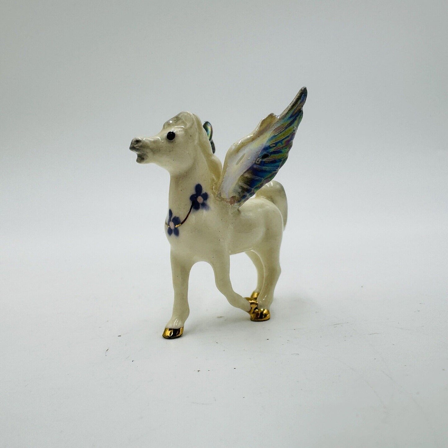 Hagen Renaker Walking Pegasus Iridescent Wings Painted Ceramic Horse Figurine