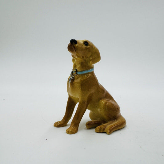 Hagen Renaker Labrador Retriever Dog Sitting Miniature Porcelain Figurine