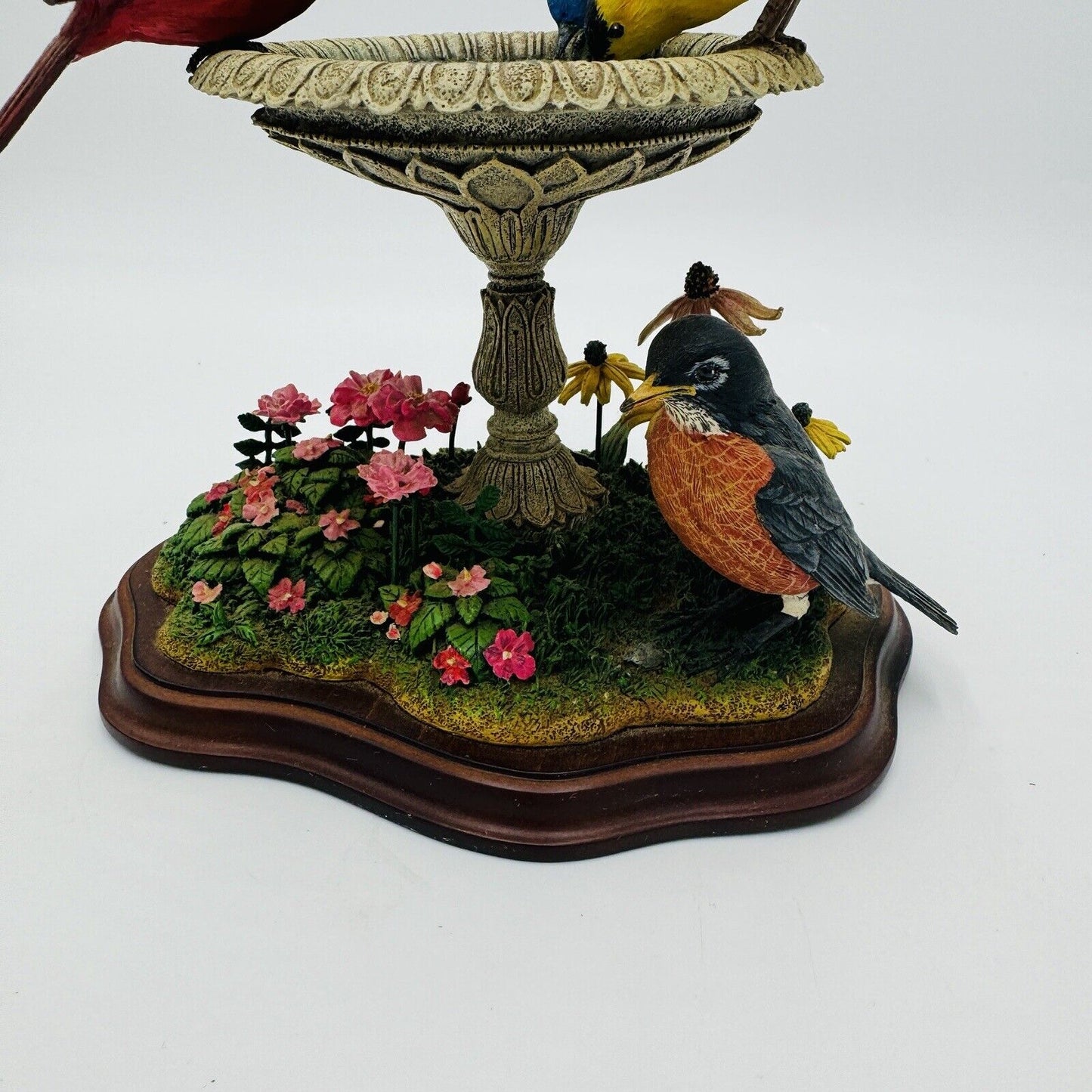The Danbury Mint Bob Guge Summer Gathering Cardinal Bird Birdbath Flowers Figure