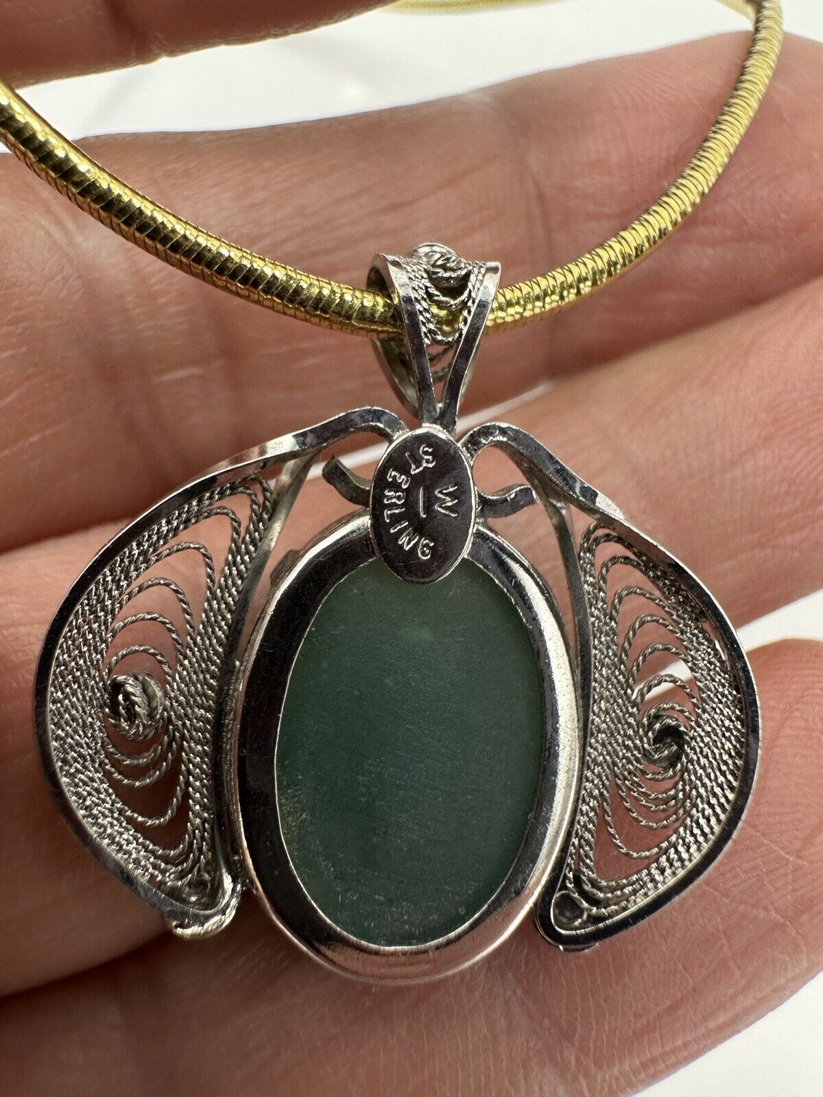 Green Jade Stone Women's Jewelry Sterling Silver Pendant Vintage 925