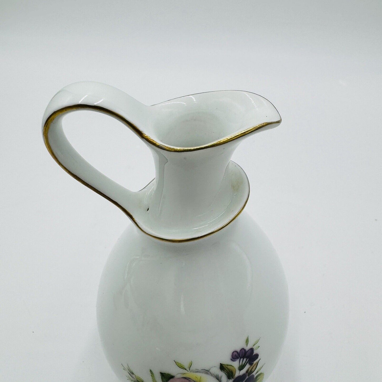 Bing & Grondahl Denmark Fluted Oil Vinegar  197 Floral Porcelain Rare Vintage 7”
