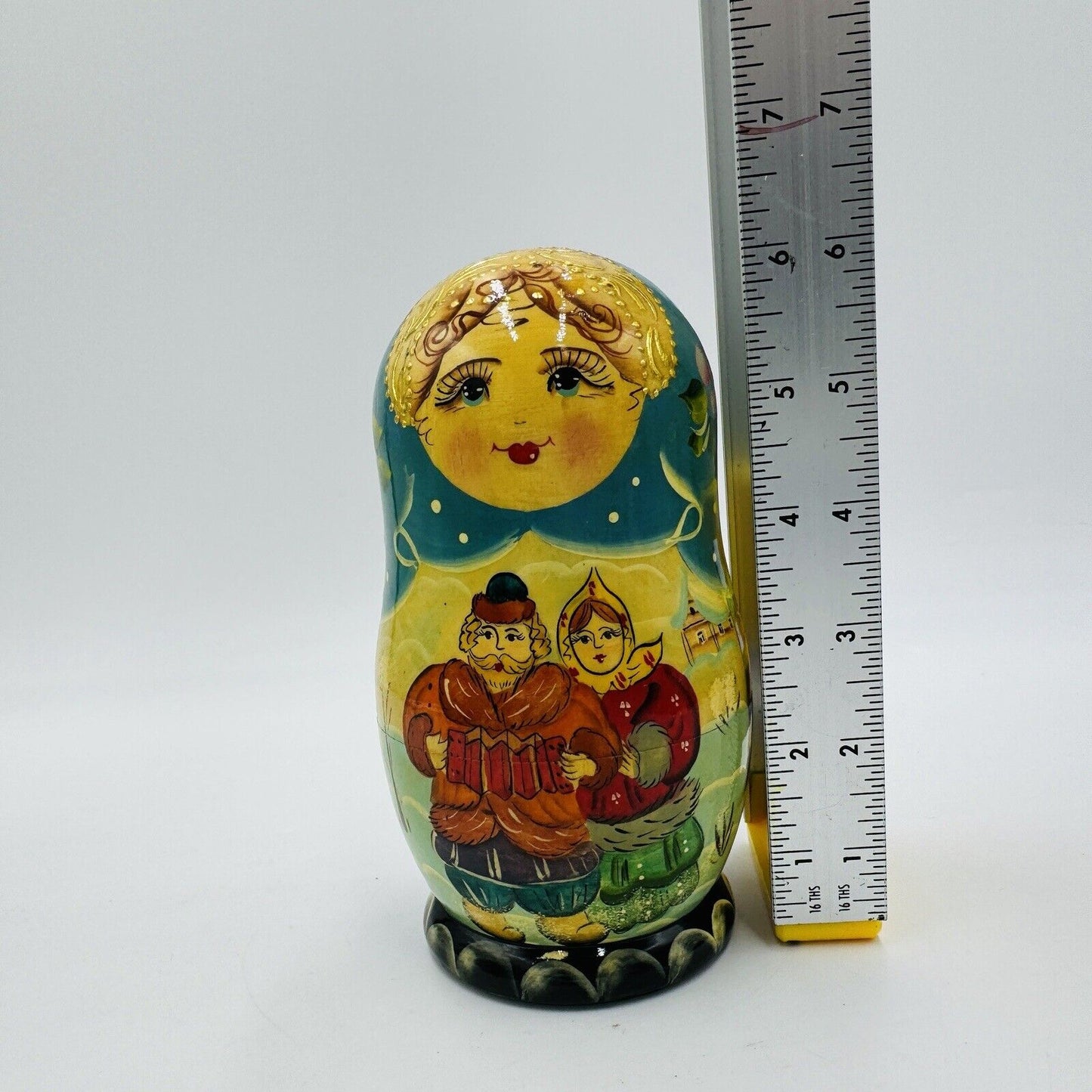 Vintage Matryoshka Nesting Doll with 5 Christmas Ornaments Handpainted 6"