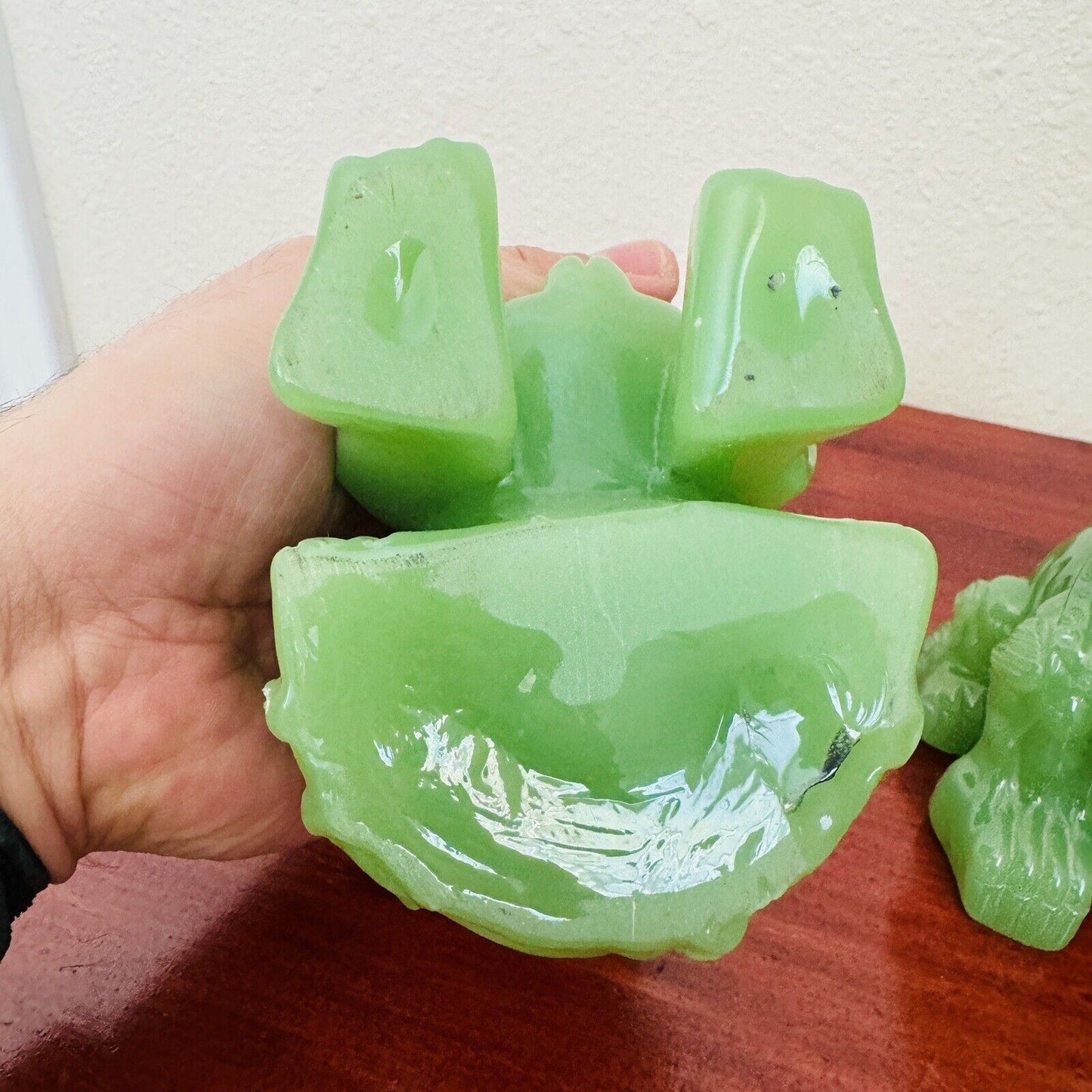 1940s Green Chinese Carved Jadeite Foo Dogs Sculpture Figurines Asian 2 Pieces