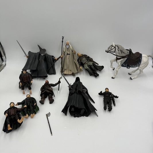 Marvel 2003 Lord of the Rings Action Figures Gandalf Frodo Sam Lot Of 10 Pieces
