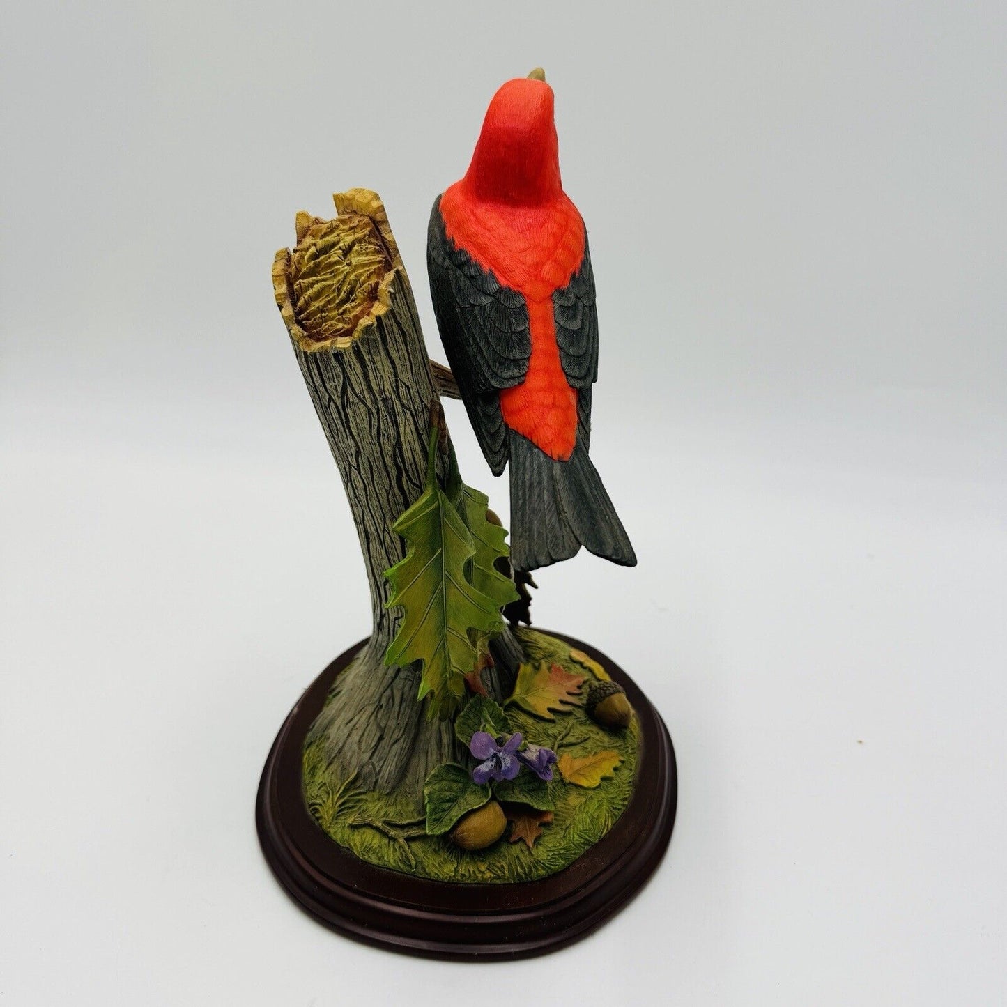 The Danbury mint Wodland brilliance  Jeff Rechin scarlet Tanager bird Figurine