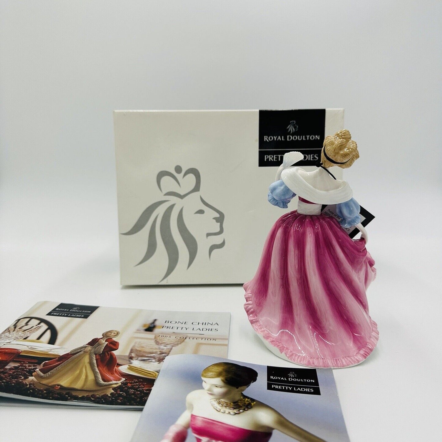 Royal Doulton Amy Figurine 2004 Figure of the Year Signed Boxed HN4782