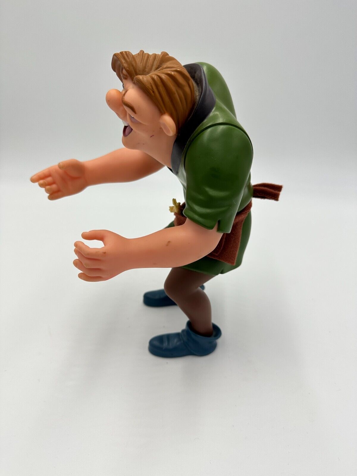 Mattel Disney Hunchback of Notre Dame Quasimodo Toy 9in With 3 Gargoyles