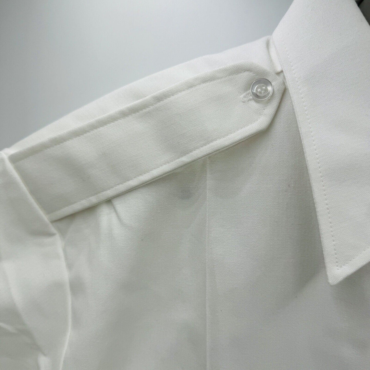 NEW Marlow White Shirt MEN'S TAPERED BODY SHORT SLEEVE, TYPE 1 RN#62573 Size 17
