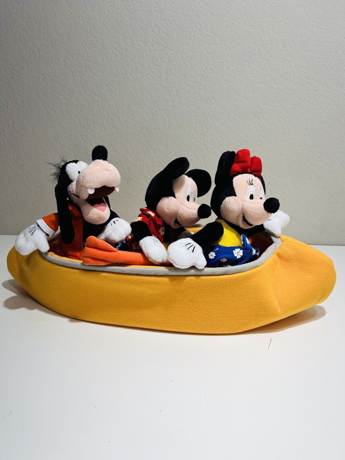 Disney Cruise Line Plush Yellow Boat Set Minnie Mickey & Goofy Vintage Rare