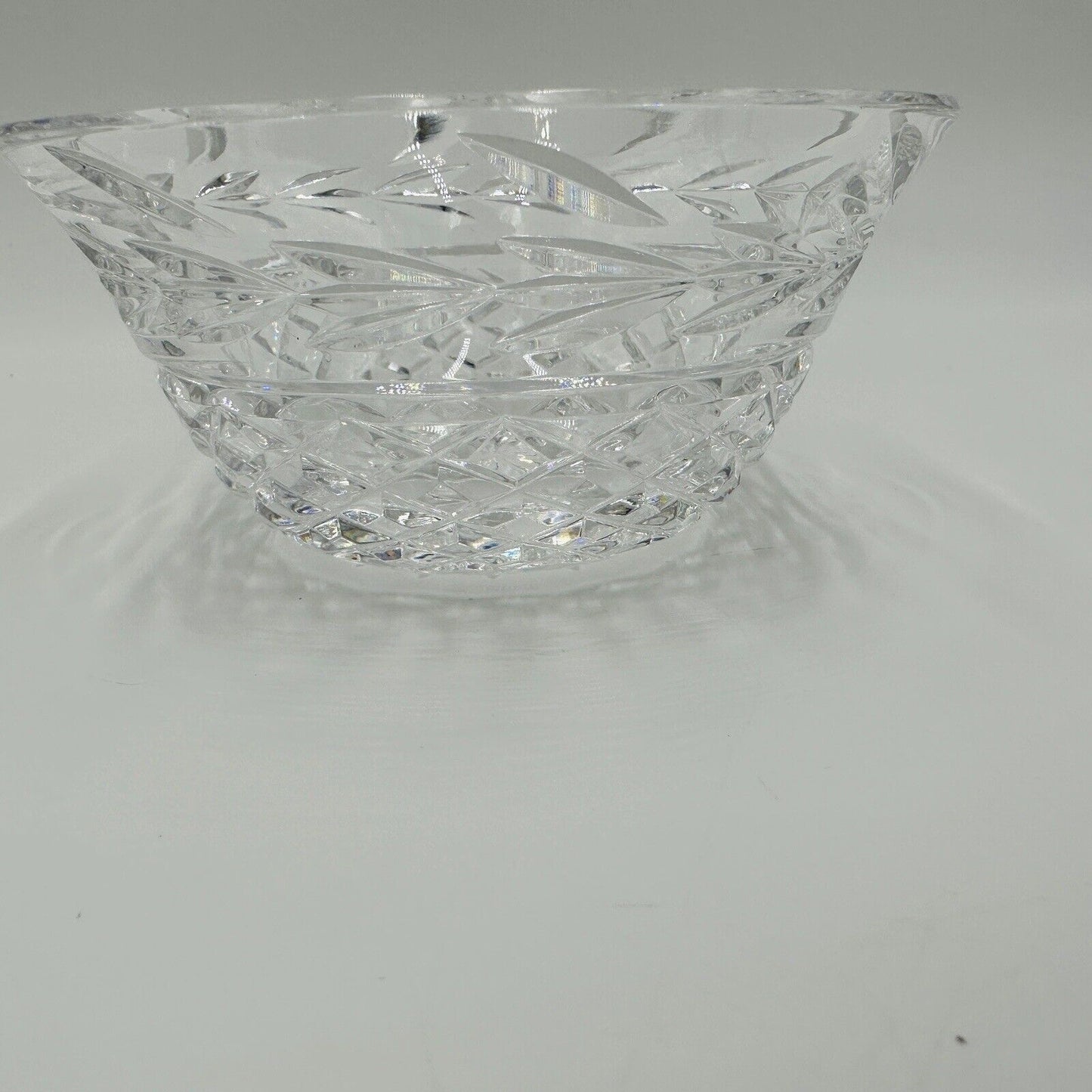 Waterford Crystal Glandore Round Finger Bowl Laurel Leaves Cut Glass 5 in Decor