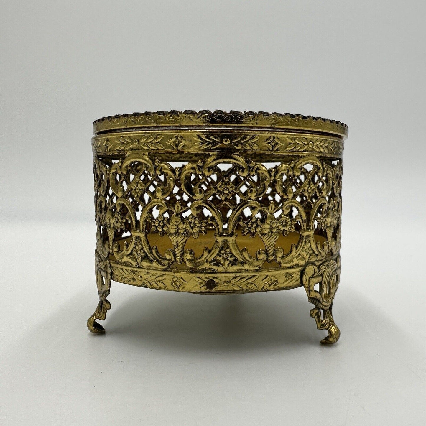 Hollywood Regency Jewelry Box Gold Tone Filigree Rose Ormolu 3.5 in Vintage