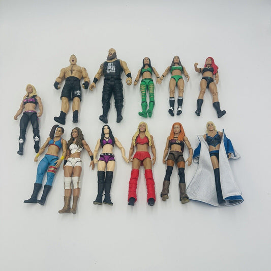 WWE Mattel action wrestlers figurines male and female lot 12 Pieces 7”