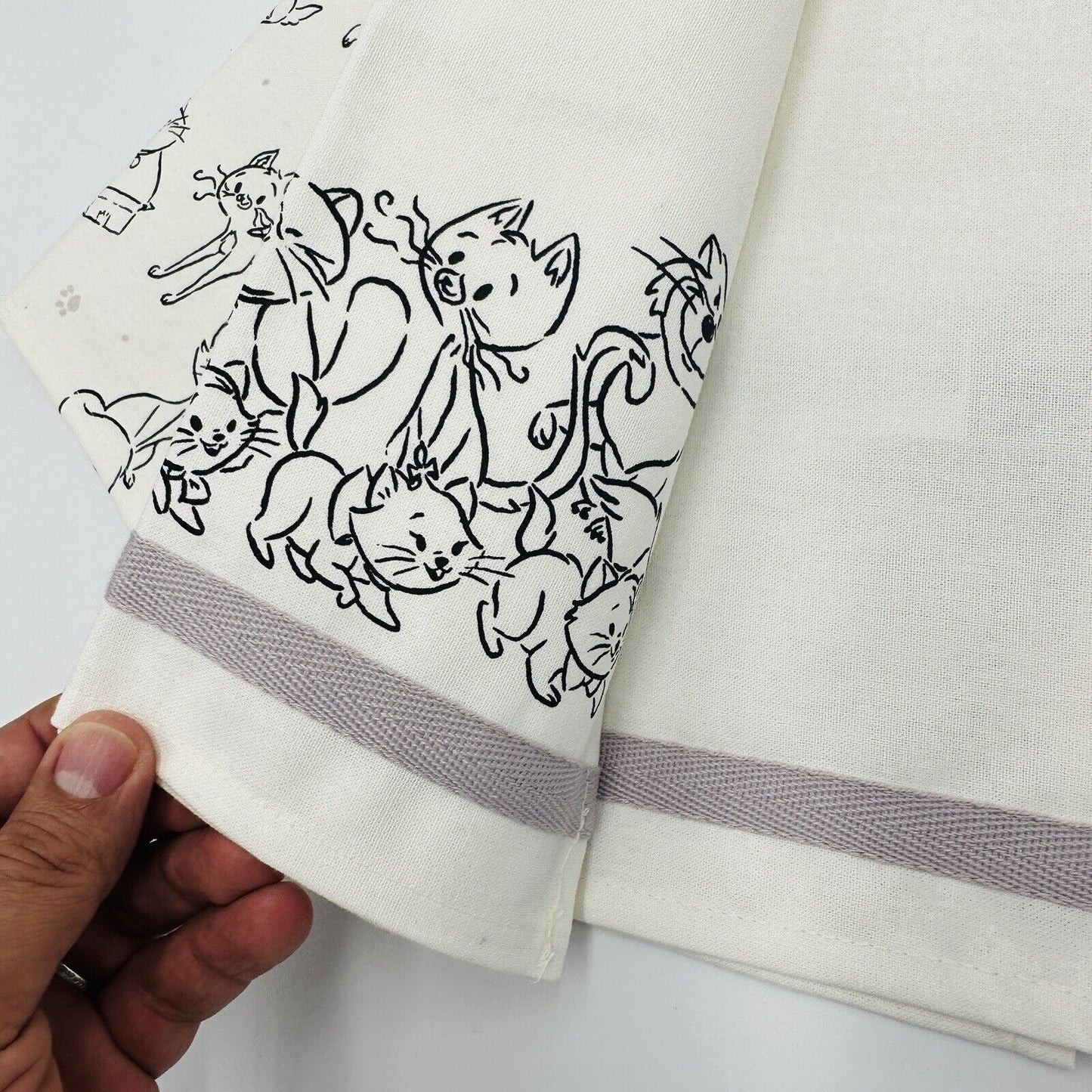 Disney Kitchen Towel Classic Cats Set of 2 Cotton Decor Collectible