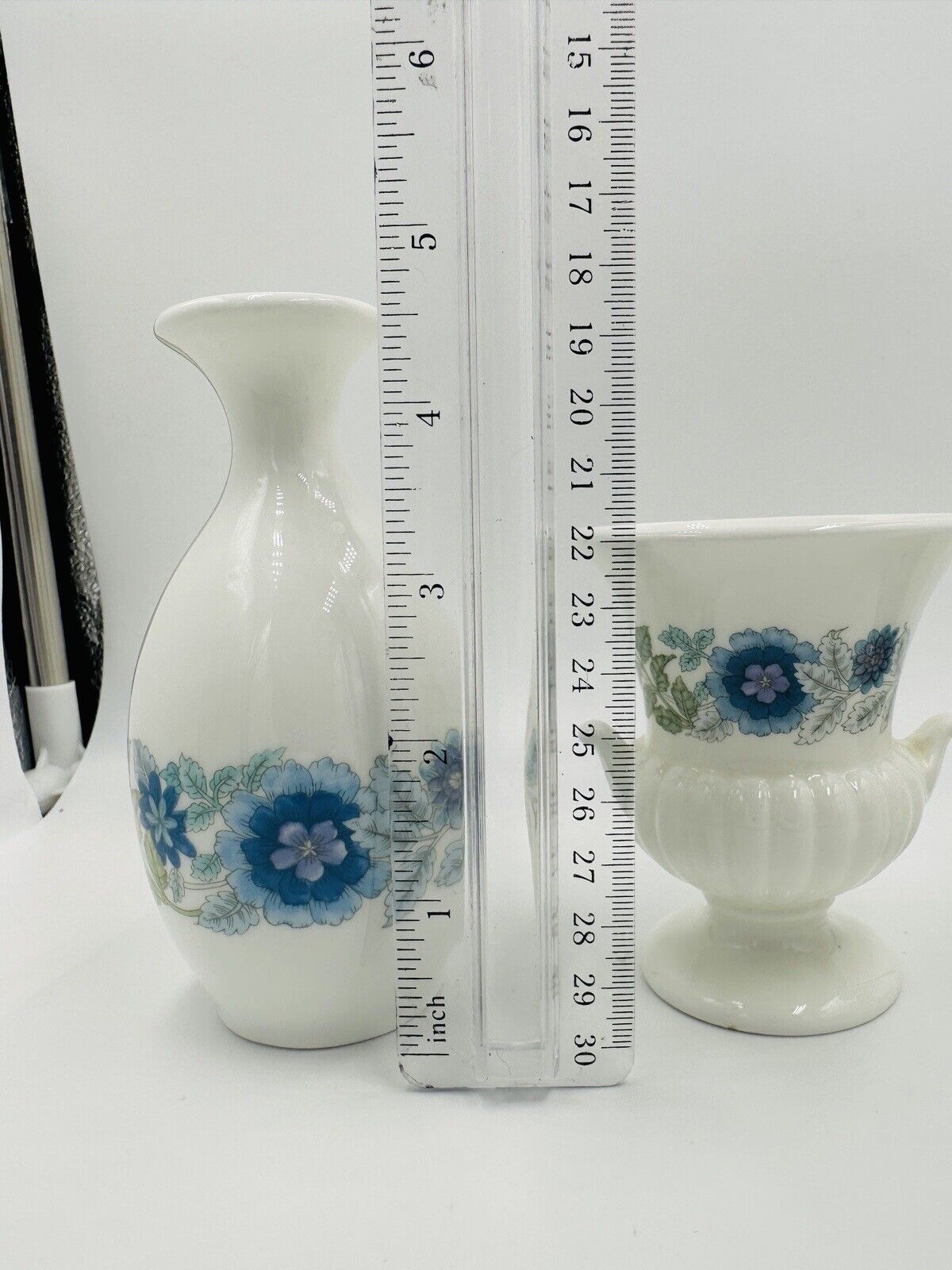 Wedgwood Urn Bud Vases Clementine Bone China Mini Set Vintage Decor