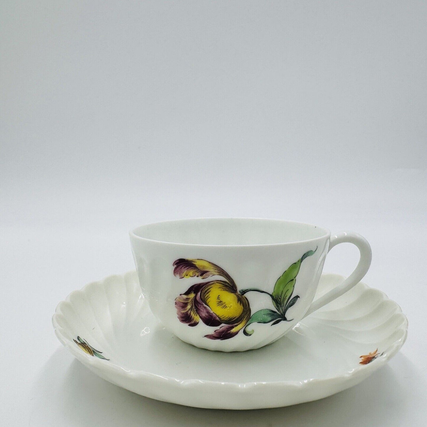 Antique Nymphenburg Porcelain Germany Welle Ribbed Teacup & Saucer 1632 Floral
