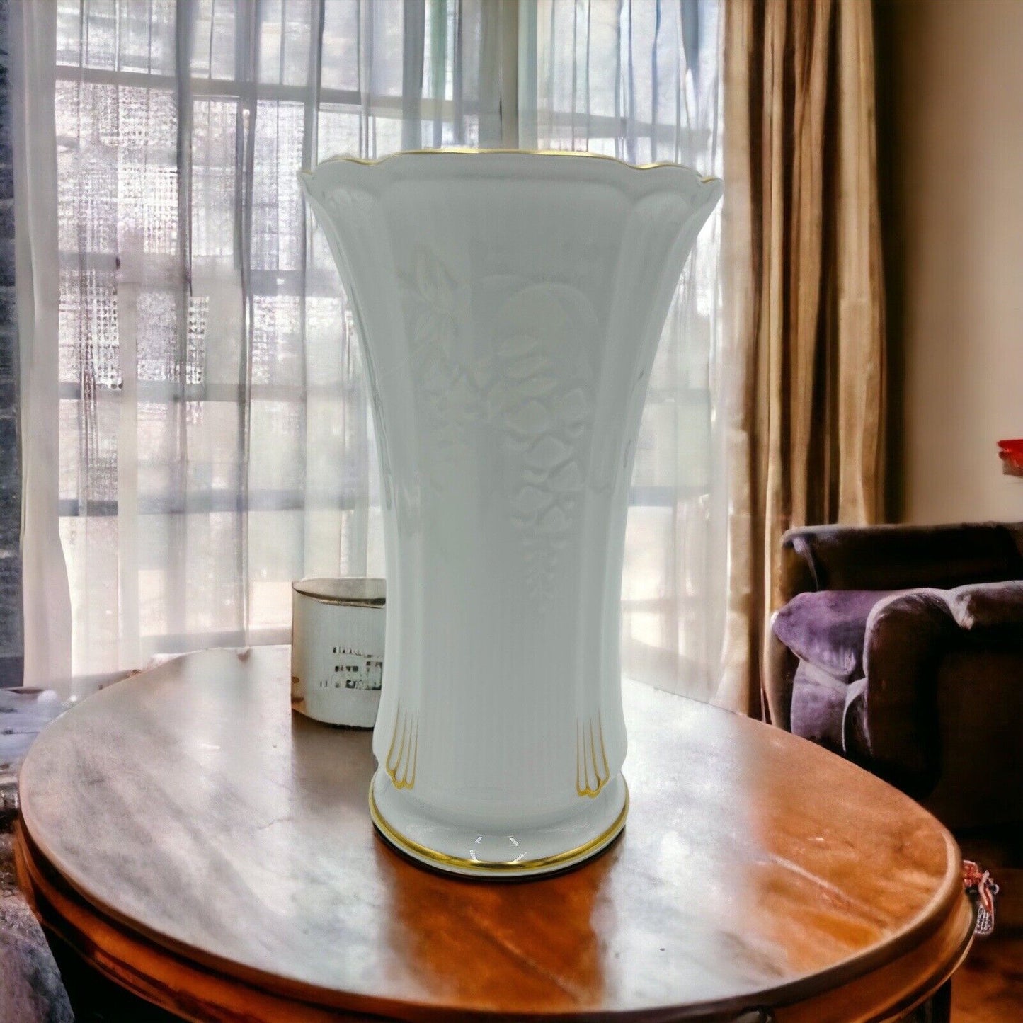 Okura Porcelain White Gold Vase Commemorative Morimura Bros Japan 9”H