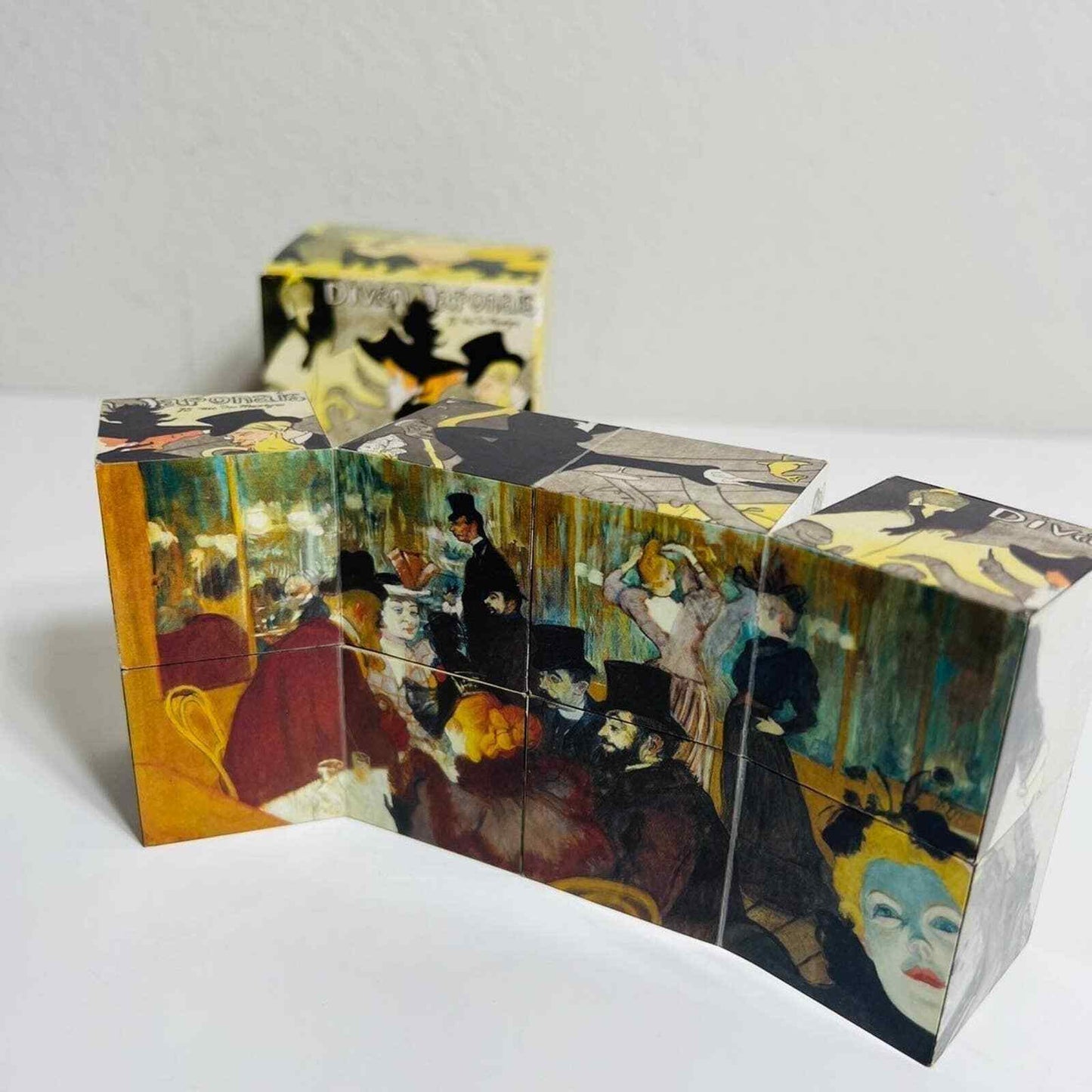 Divan Japonais Puzzle Cube Famous Painters Art Box Toy Collectible