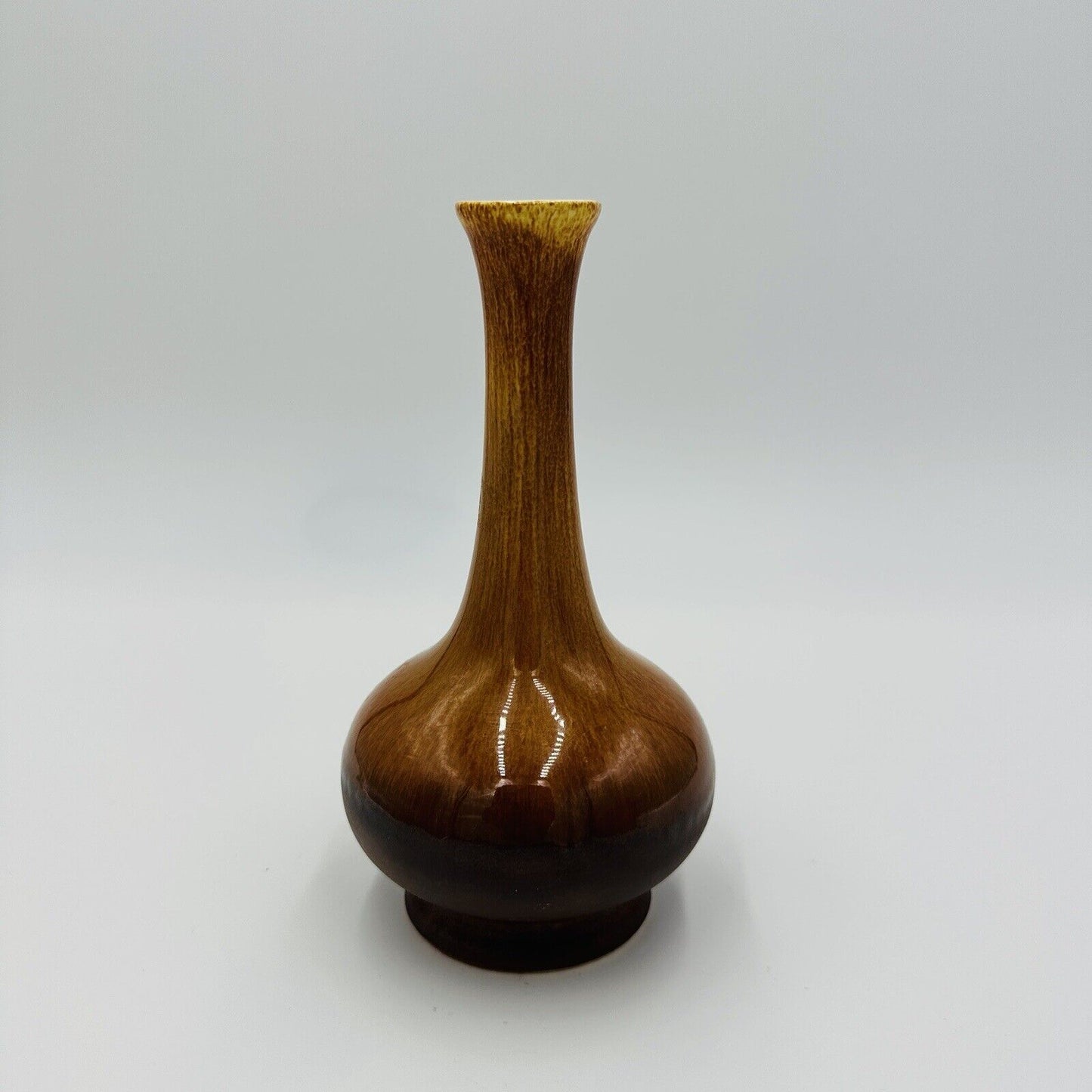 Vtg Mid Century Modern Royal Haeger Brown Dark Brown Drip Glaze 7-1/4" Bud Vase