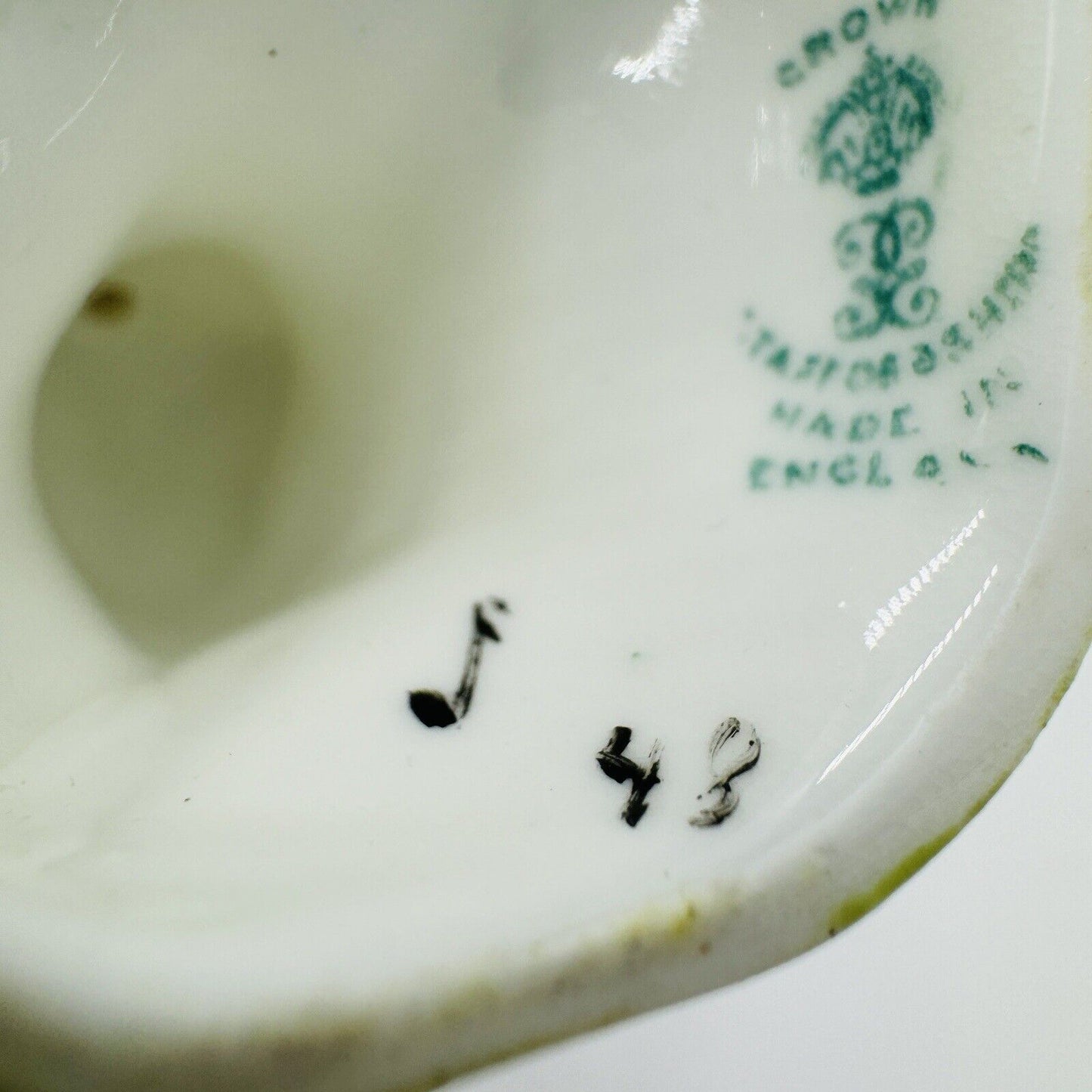 Antique Crown staffordshire porcelain england bird figurines 1930 handpainted