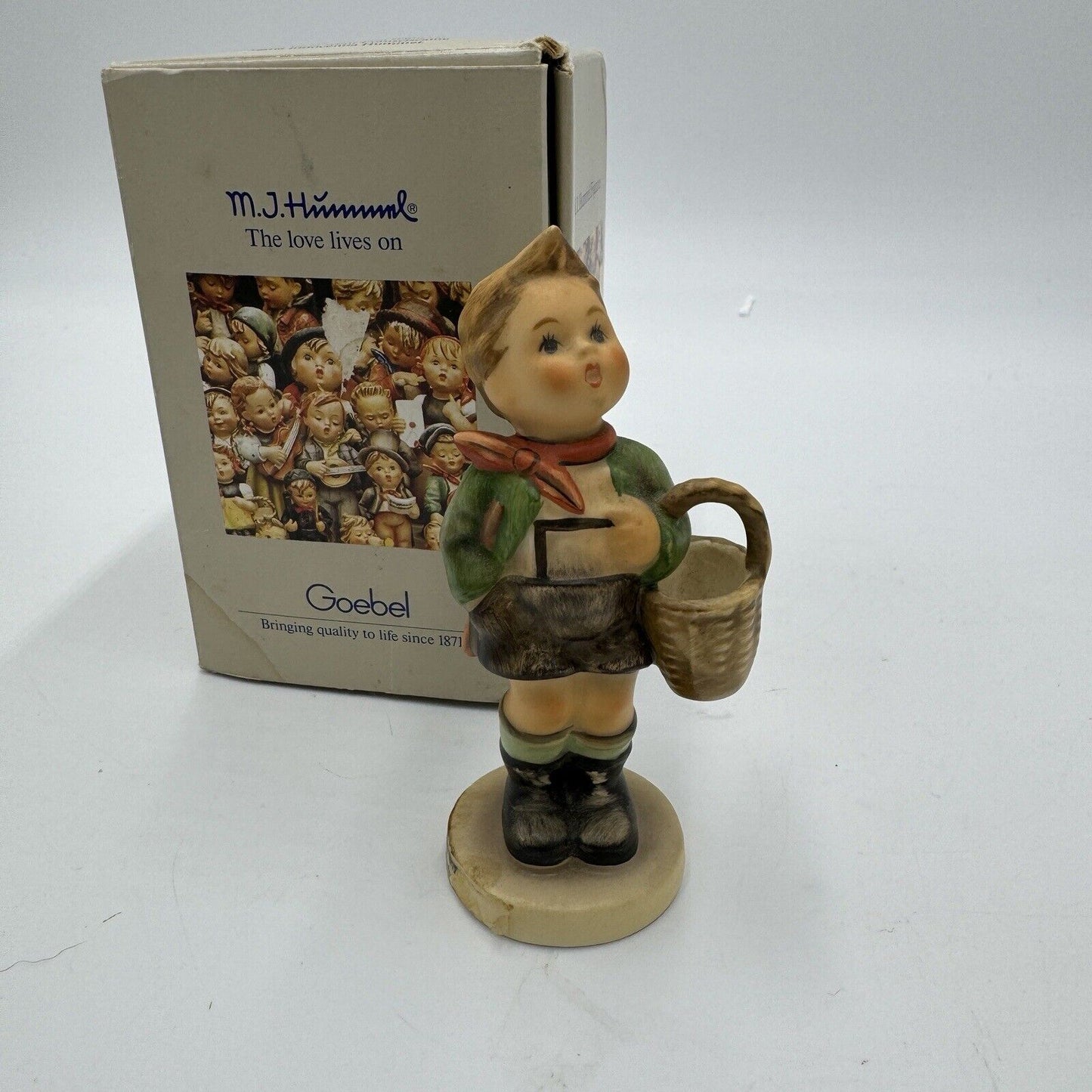 Hummel GOEBEL Village Boy Figurine #513 /0 4" Germany With Box