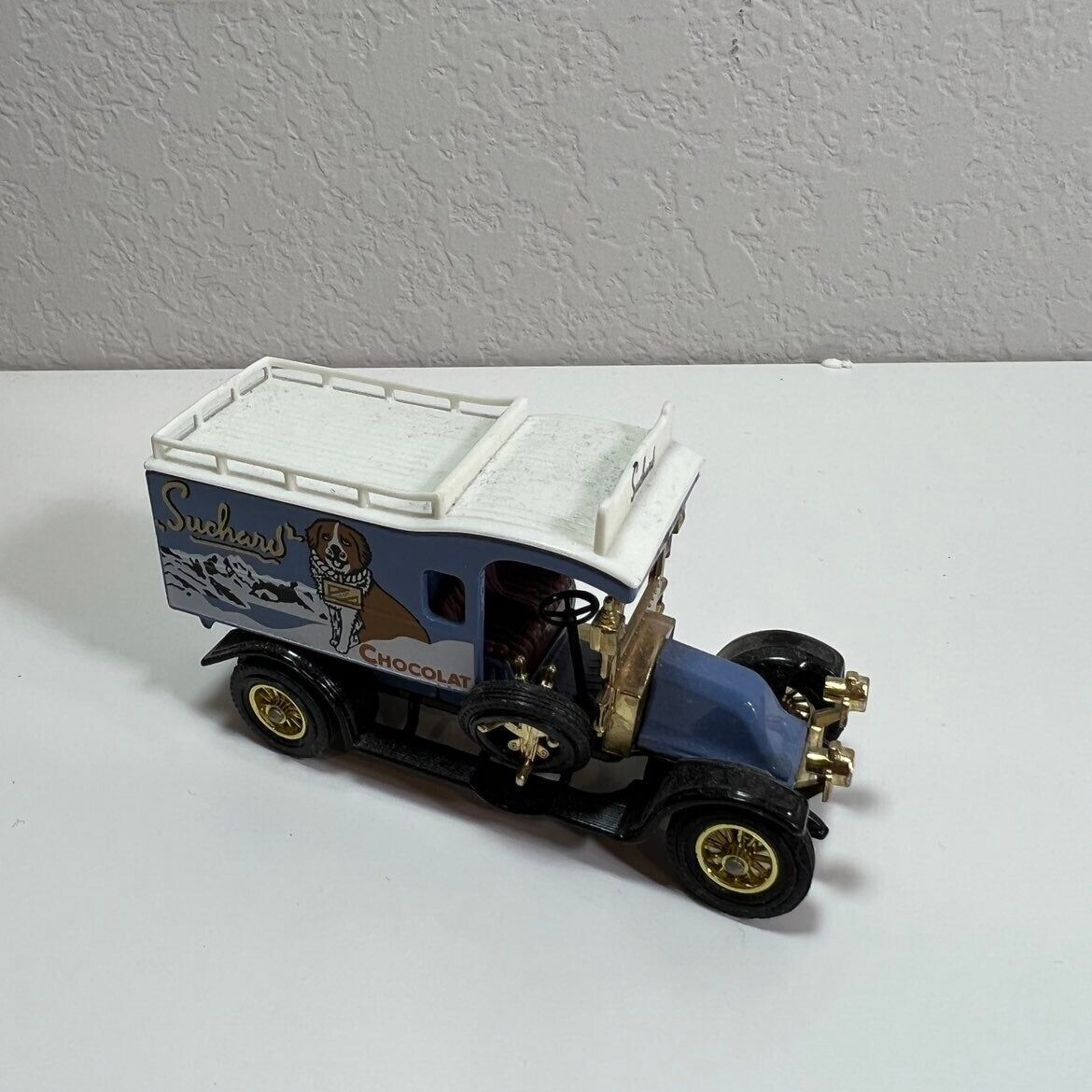 Matchbox Die-cast Truck Y-25 1910 Renault Type Ag Models Of Yesteryear Toy Car