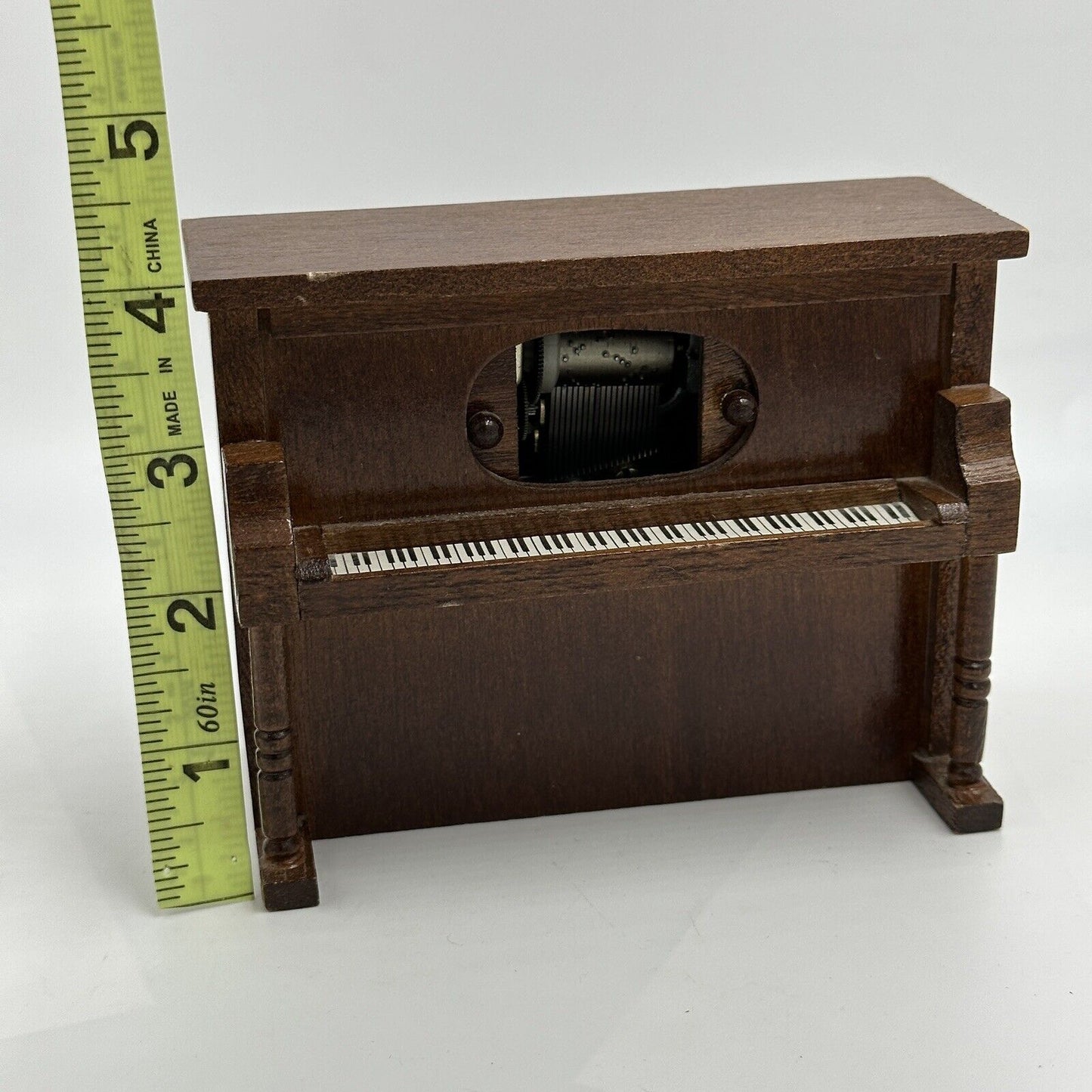 Dollhouse Miniatures Player Piano With Music Box Entertainer 1:12 Scale