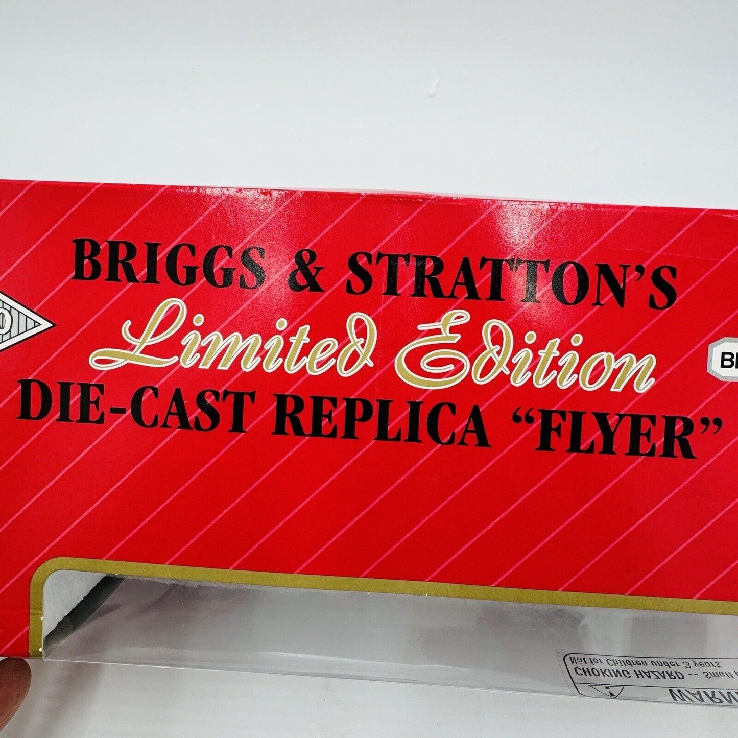 Briggs & Stratton Limited Edition Diecast Replica FLYER Basco NIB