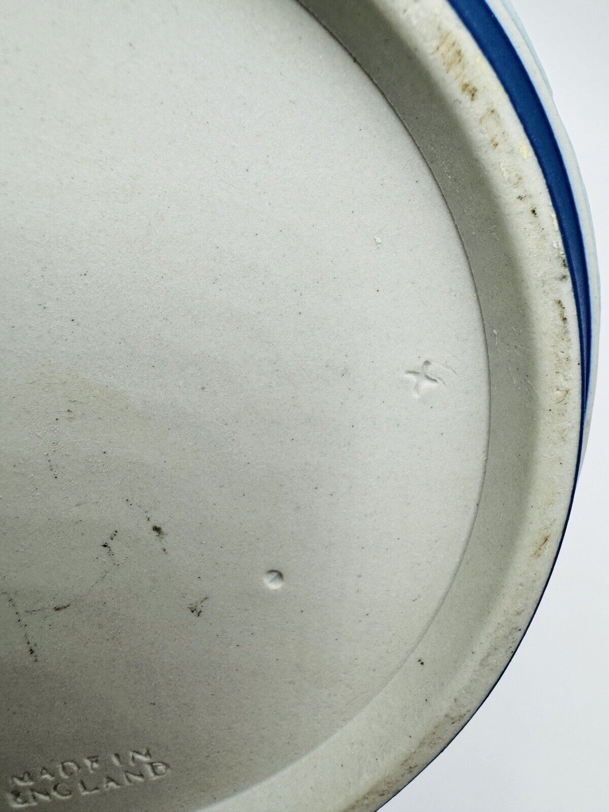 Wedgwood Jasperware Dark Blue Biscuit Lid Dipped White Round Cookie Jar 1930’s