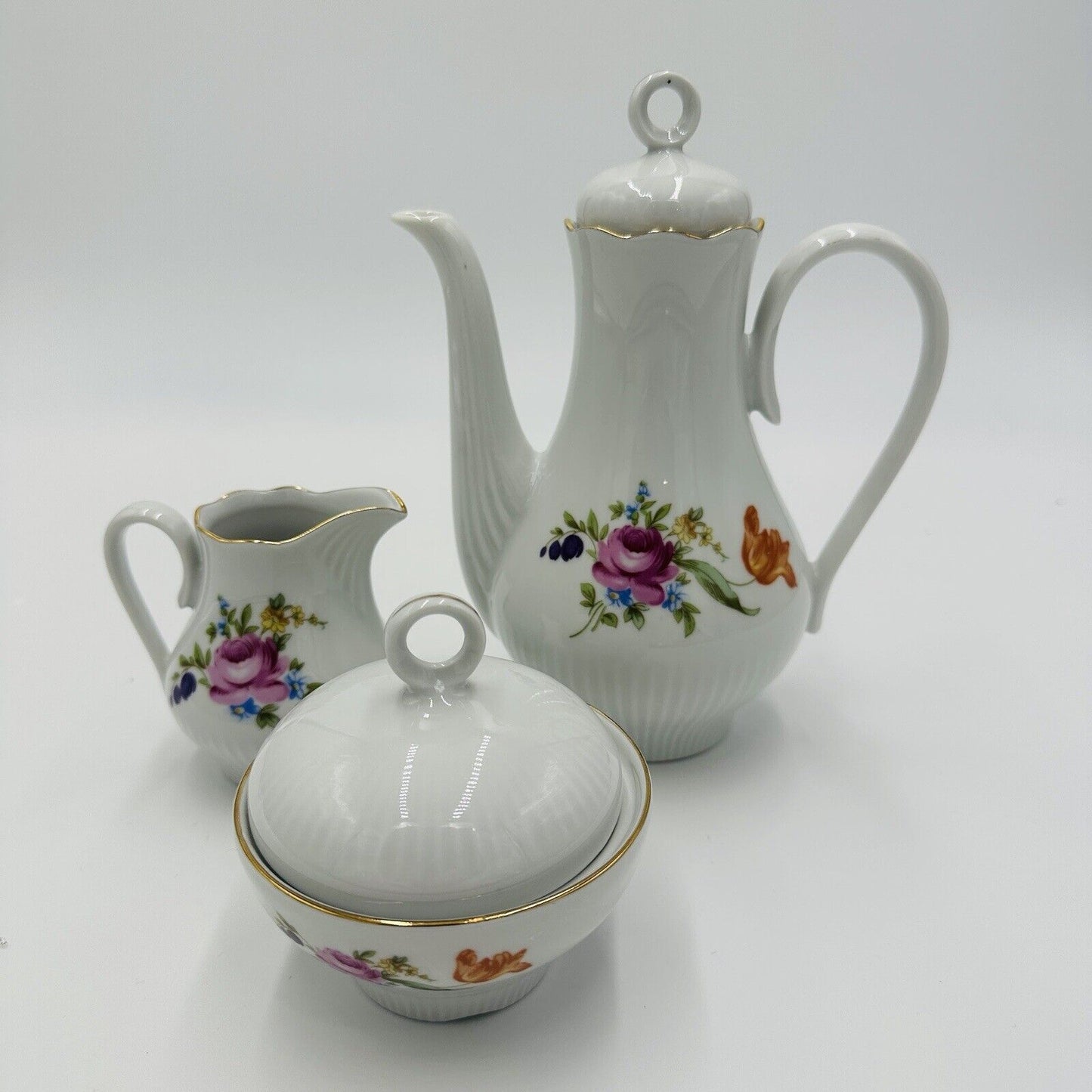 JlMenau Graf Von Henneberg Tea Set 1777 White Floral Porcelain German Demitasse