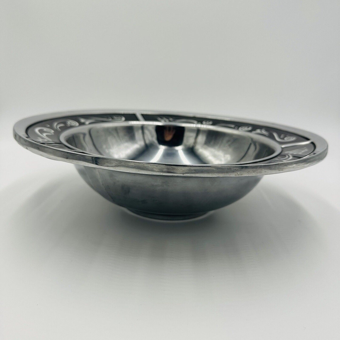 Lenox Spyro Round Salad Serving Bowl Metal Ware Black Glass Decorative Rim
