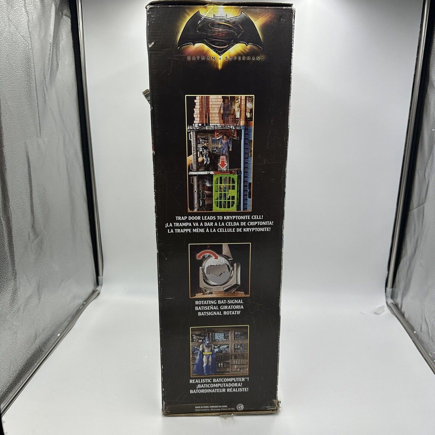Mattel Batman vs Superman Ultimate Batcave Playset 4' Tall Exclusive Figures