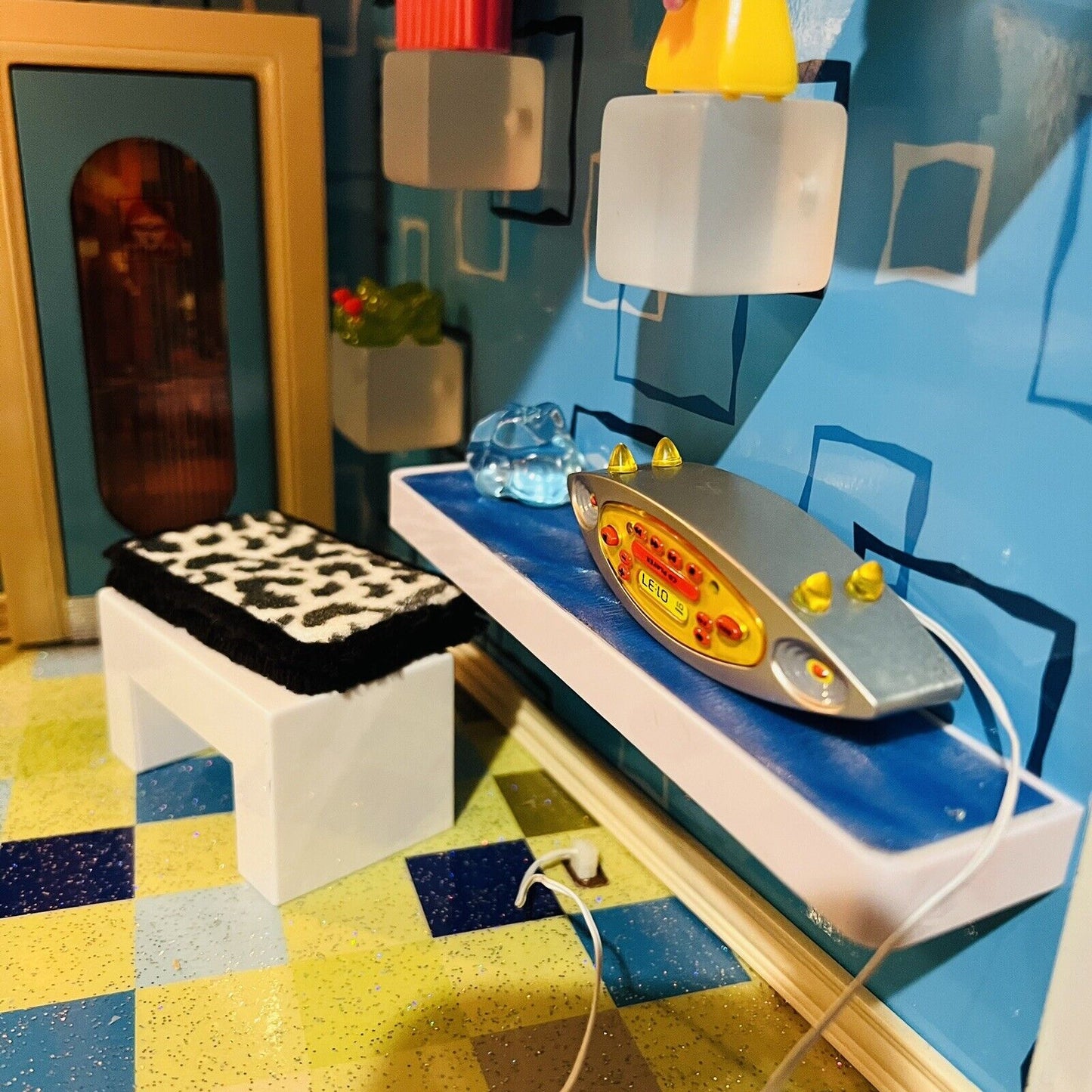 American Girl Boutique Room Dollhouse Diorama Toys AG Minis Illuma Petite