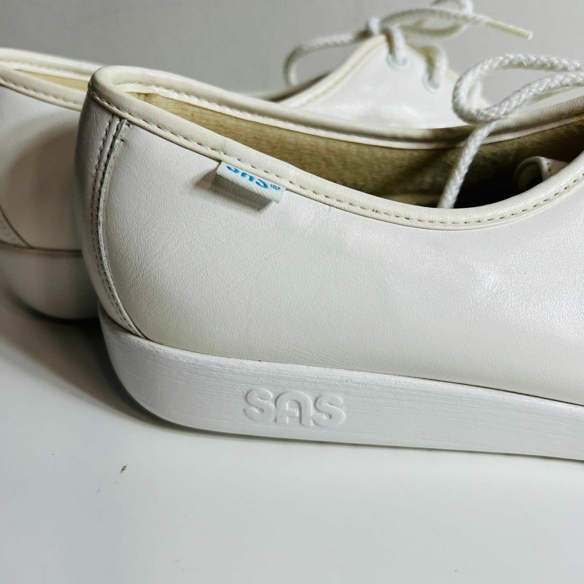 SAS Women's Shoes Walking Comfort Lace Up Size 11 M Soft Ecru / Leather White