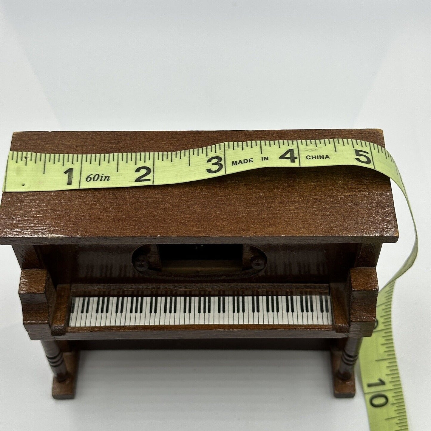 Dollhouse Miniatures Player Piano With Music Box Entertainer 1:12 Scale