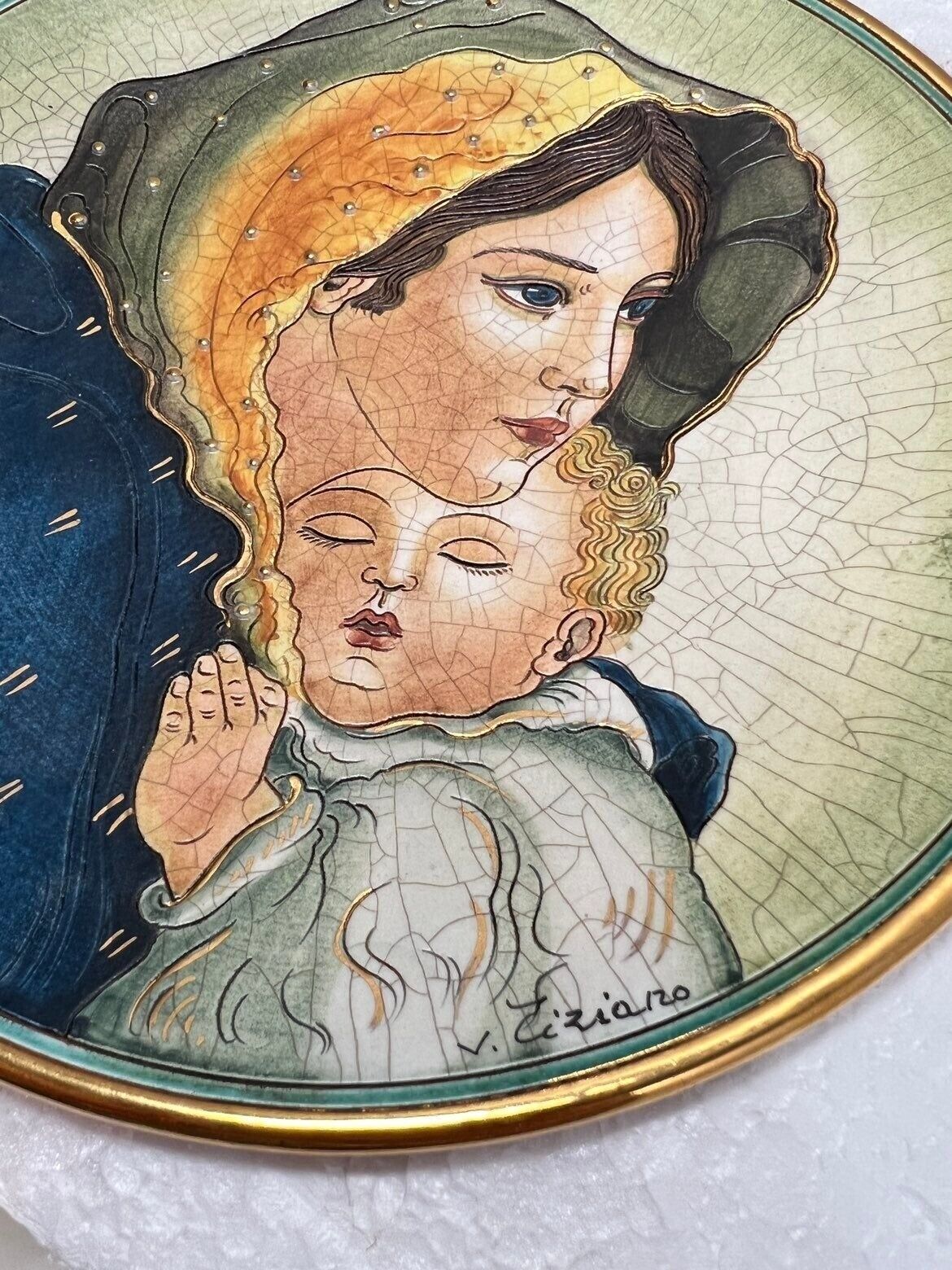 Fontana Plate Mother's Day 1973 Mother and Child 8.5" Collector Plate Italy