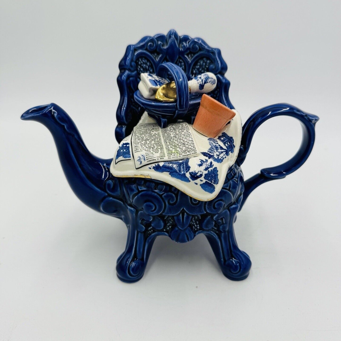 Vtg Cardew Blue Garden Real Old Willow Chair Teapot 1998 Porcelain